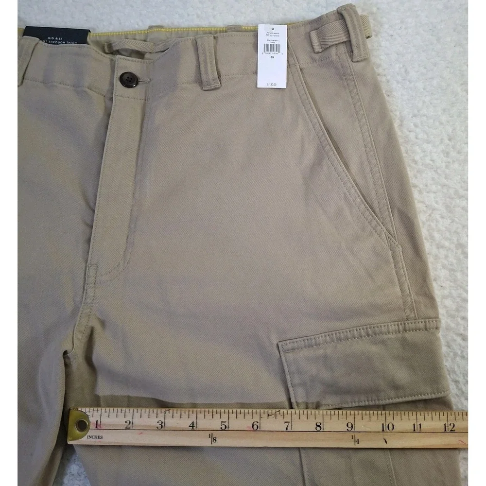Banana Republic Traveler Cargo Pants Mens‎ 35x30 Beige Athletic Tapered Fit NWT